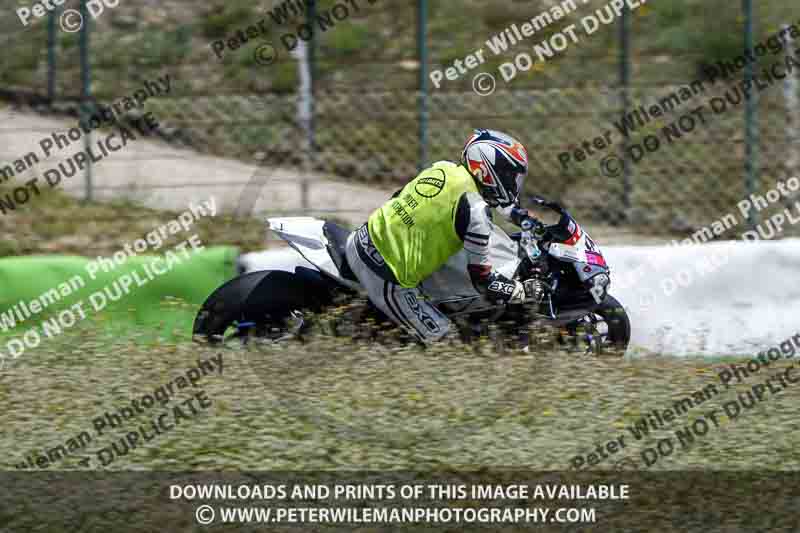 motorbikes;no limits;peter wileman photography;portimao;portugal;trackday digital images